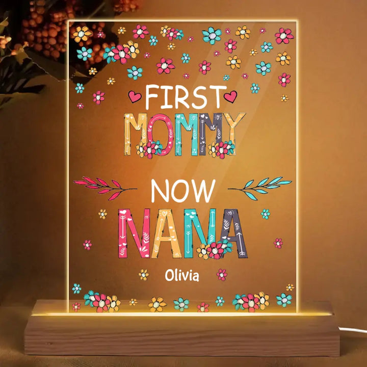 Personalized 3D LED Light Wooden Base - Mother's Day Gift For Grandma - First Mom Now Grandma