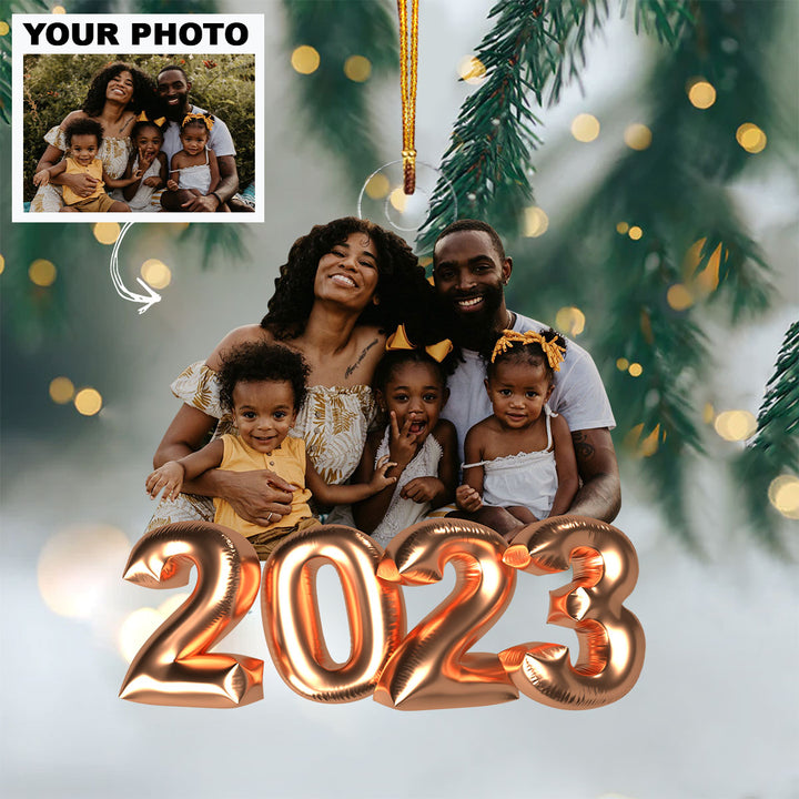 2023 Christmas Balloon V1 - Personalized Photo Mica Ornament - Christmas Gift For Family Members UPL0HD049
