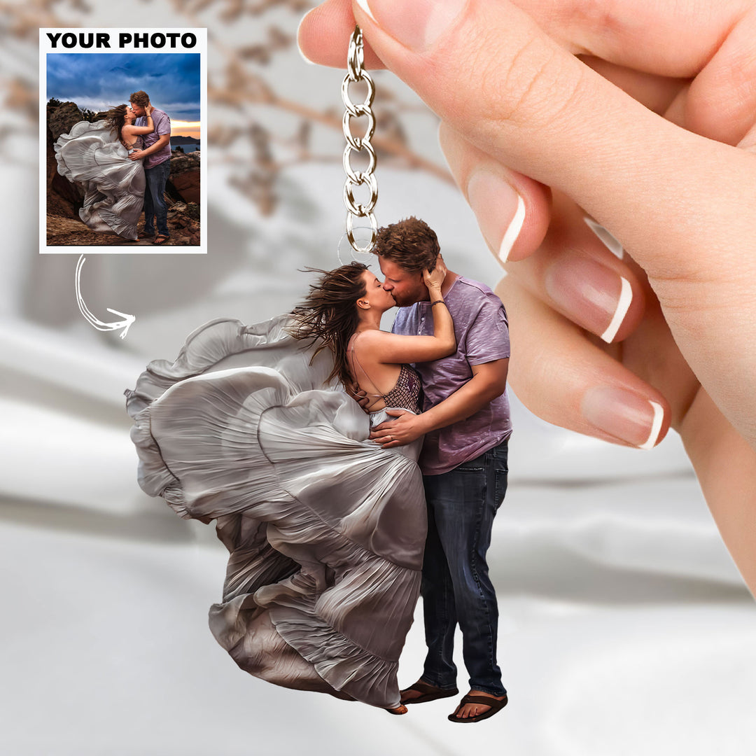 Customized Photo Keychain - Valentine Gift For Couple, Boyfriend, Girlfriend UPL0HD054