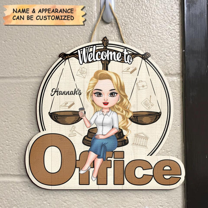 Personalized Door Sign - Gift For Lawyer - Trust Me I'm A Lawyer ARND0014