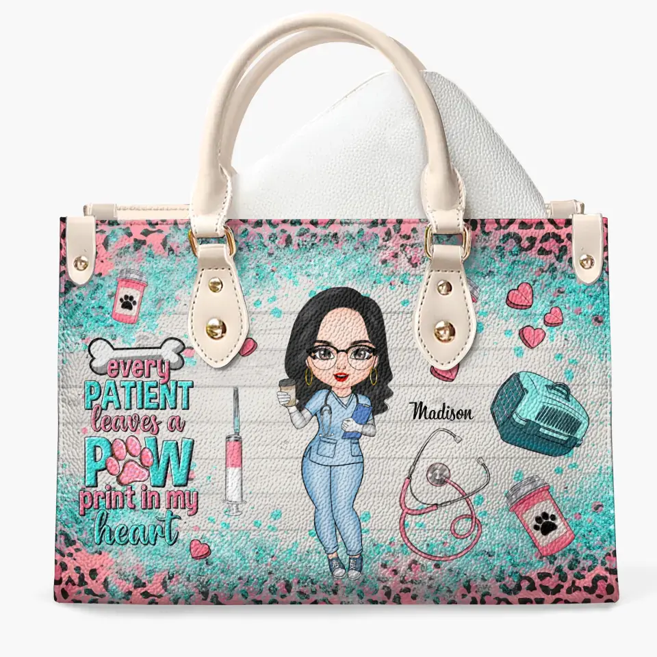 Personalized Leather Bag - Birthday Gift For Vet Tech - Every Patient Leaves A Paw Print In My Heart ARND005
