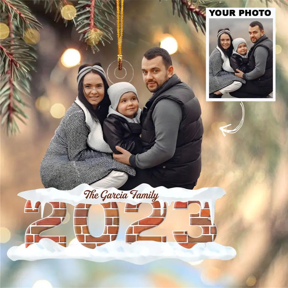 2023 Merry Christmas - Personalized Custom Photo Mica Ornament - Christmas Gift For Family, Family Members AGCDM027