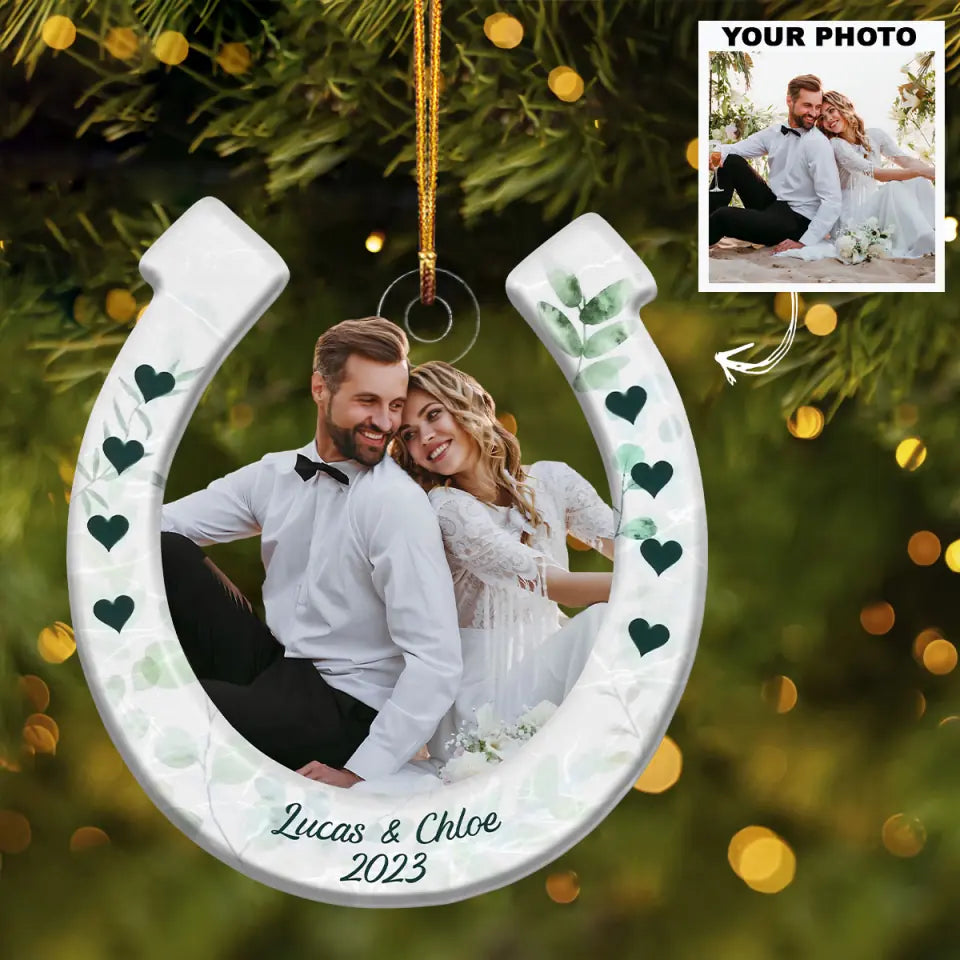Good Luck Wedding Horseshoe - Personalized Custom Photo Mica Ornament - Wedding, Anniversary, Christmas Gift For Couple, Wife, Husband, Fammily Members AGCDM036