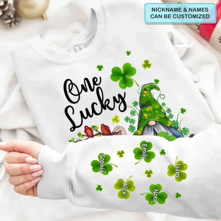 One Lucky Nana - Personalized Custom Sweatshirt - Mother's Day Gift For Grandma, Mom, Family Members