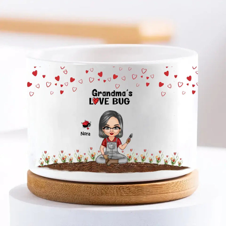 Grandma Love Bugs - Personalized Plant Pot - Mother's Day, Birthday Gift For Grandma, Mom