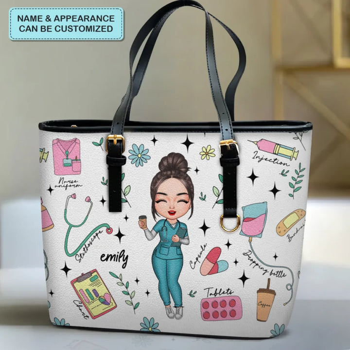 20240321_LEATHER-BUCKET-BAG_NURSE_DOING-NURSE-STUFF_ARND054_ADSG100-1