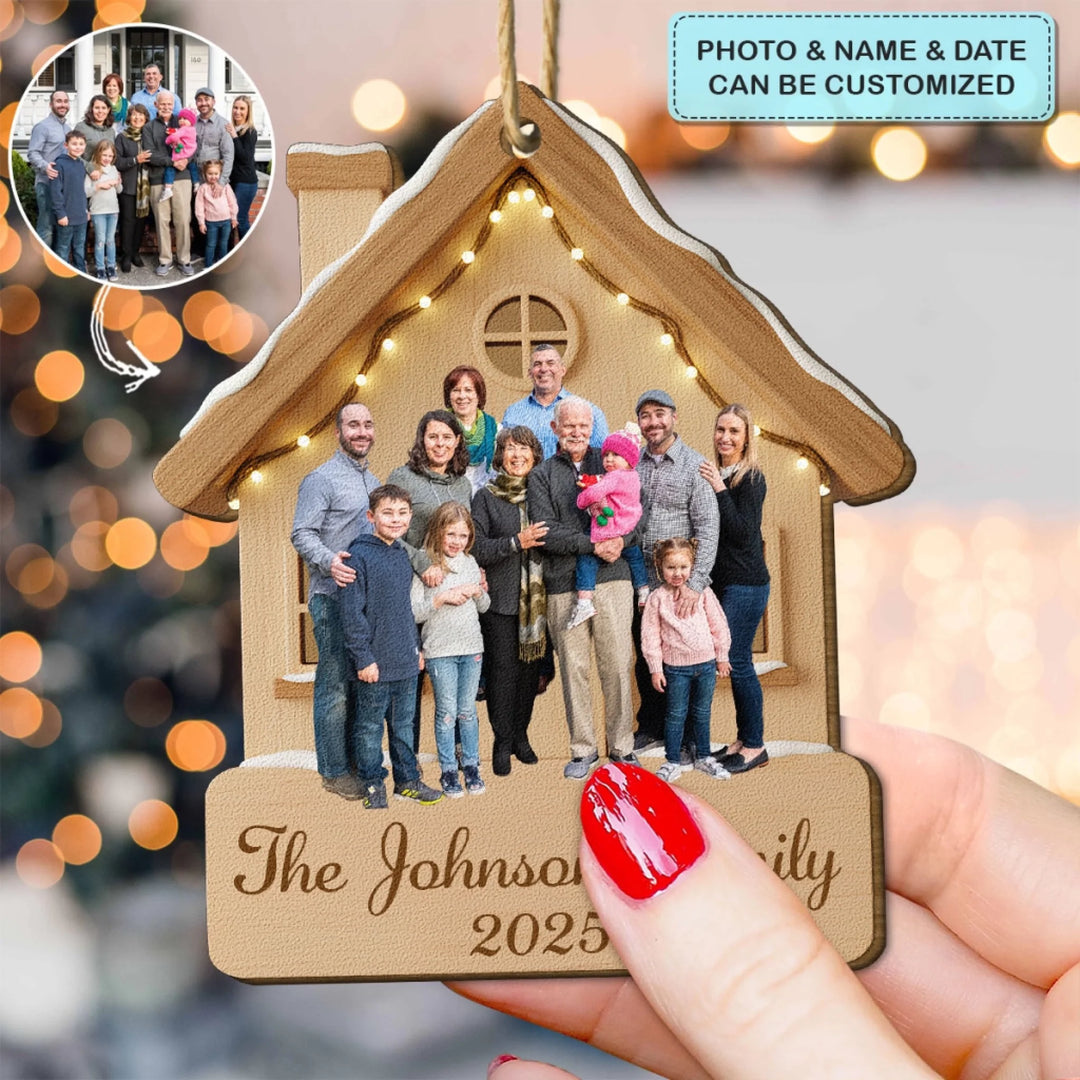 1111_Wood-Ornament_Family_ARND147_ADSG122_Mockup_11