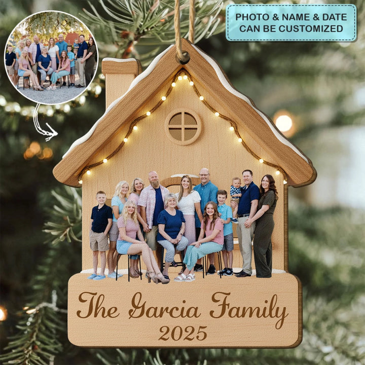1111_Wood-Ornament_Family_ARND147_ADSG122_Mockup_6