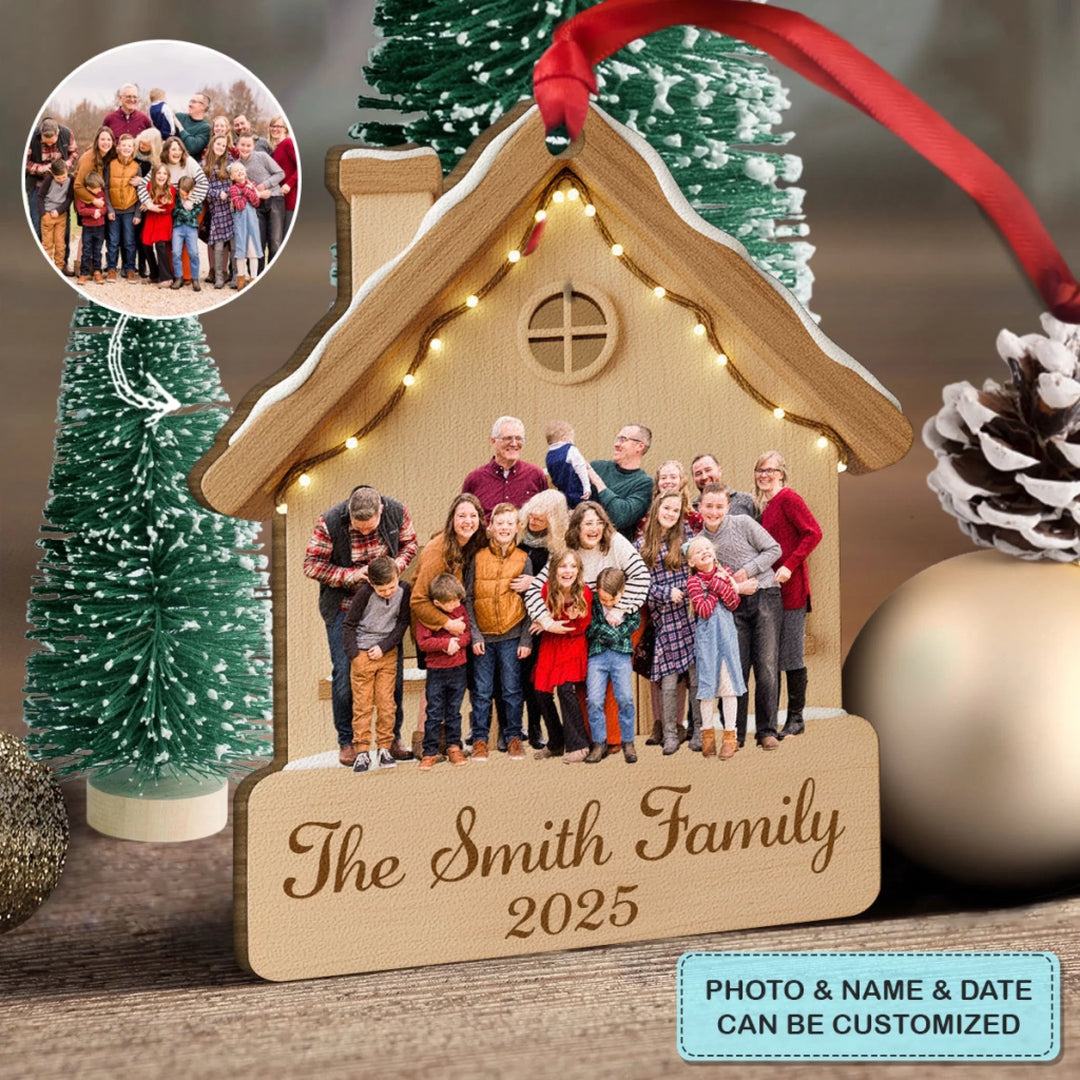 1111_Wood-Ornament_Family_ARND147_ADSG122_Mockup_14