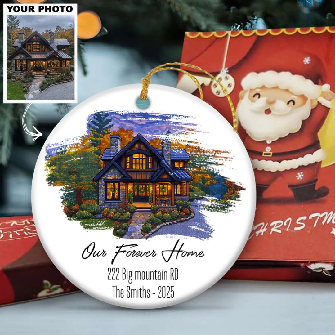 MOCKUP 3_1011_Round Ceramic Ornament_Pixel House2_ARND150_ADSG055