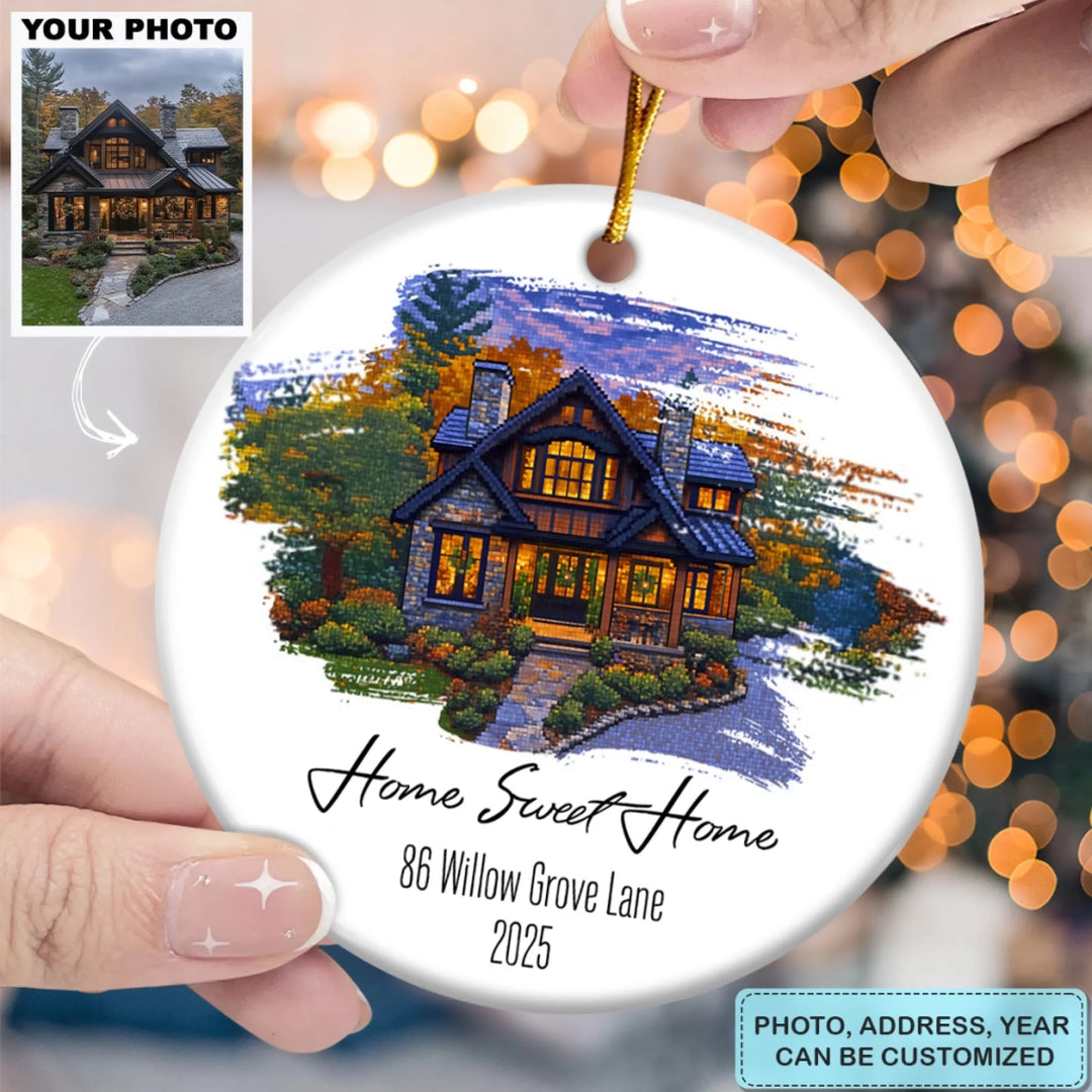 MOCKUP4_1011_Round Ceramic Ornament_Pixel House2_ARND150_ADSG055