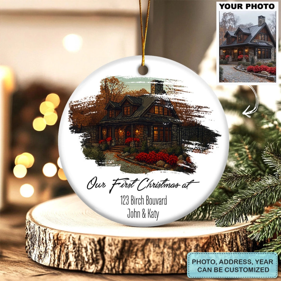 MOCKUP1_1011_Round Ceramic Ornament_Pixel House2_ARND150_ADSG055