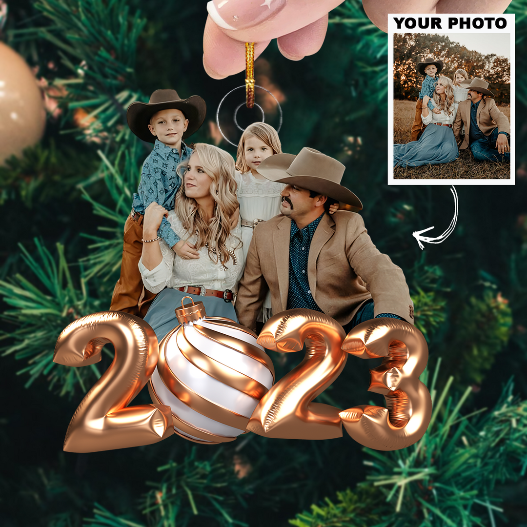 2023 Christmas Photo Ornament - Personalized Photo Mica Ornament - Christmas Gift For Family Members UPL0HD045