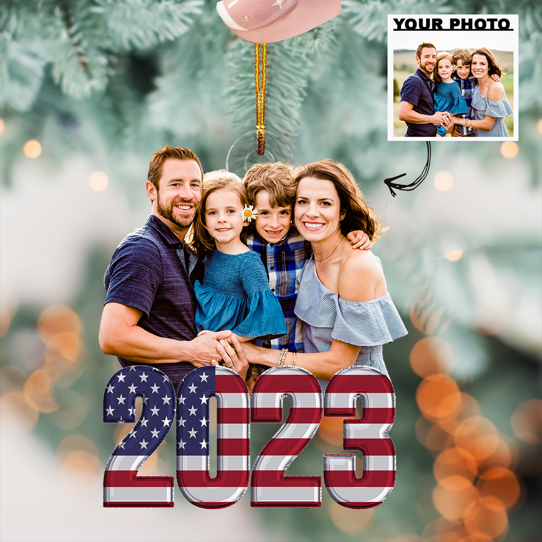 Customized Photo Ornament Flag Pattern - Personalized Photo Mica Ornament - Christmas Gift For Family Members UPL0HD051