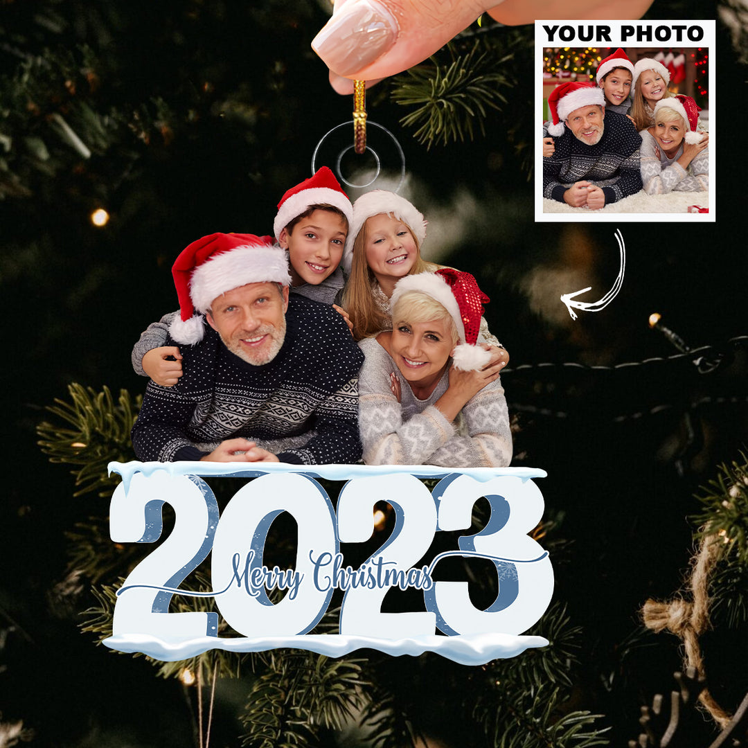 2023 Merry Christmas - Personalized Custom Photo Mica Ornament - Christmas Gift For Family Members, Grandma, Grandpa UPL0DM016