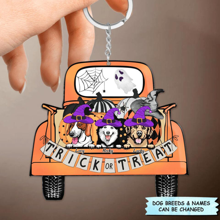 Personalized Keychain - Gift For Dog Lover - Trick Or Treat Halloween Dog