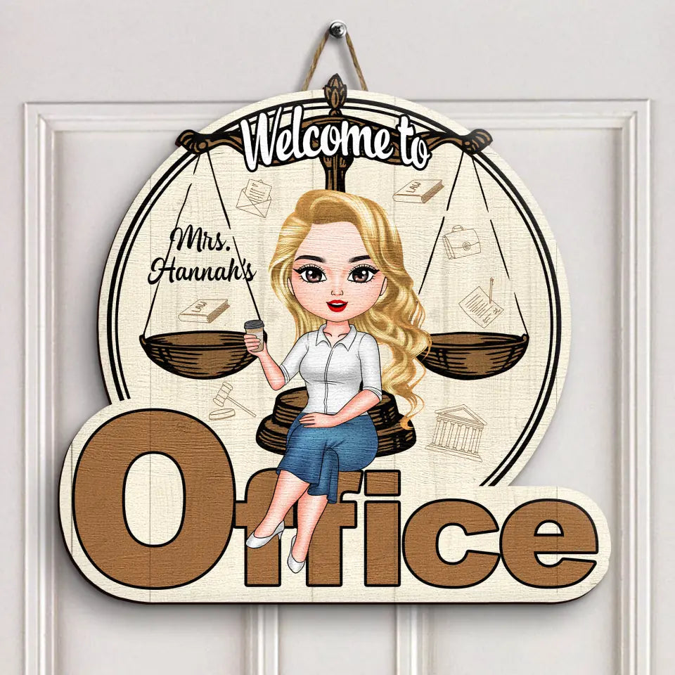 Personalized Door Sign - Gift For Lawyer - Trust Me I'm A Lawyer ARND0014