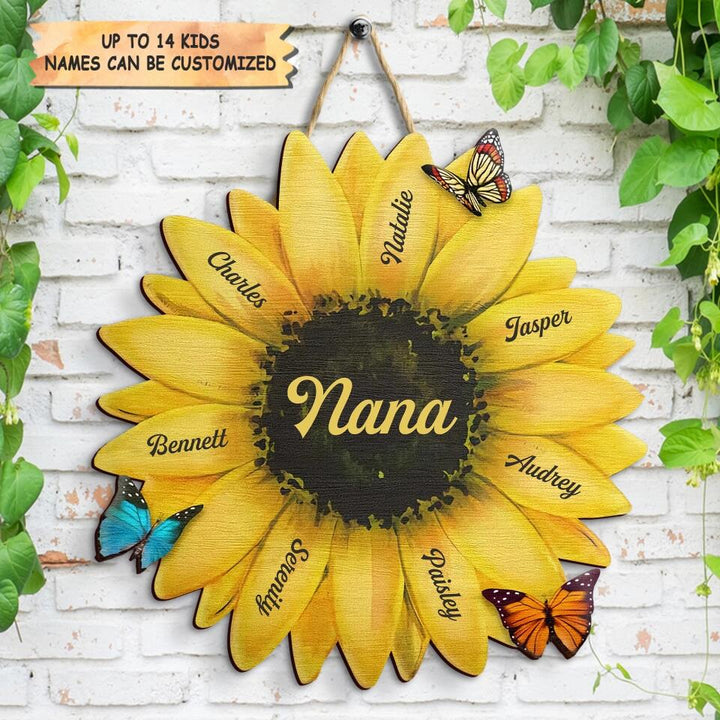 Personalized Door Sign - Gift For Grandma - Grandma's Flower ARND036