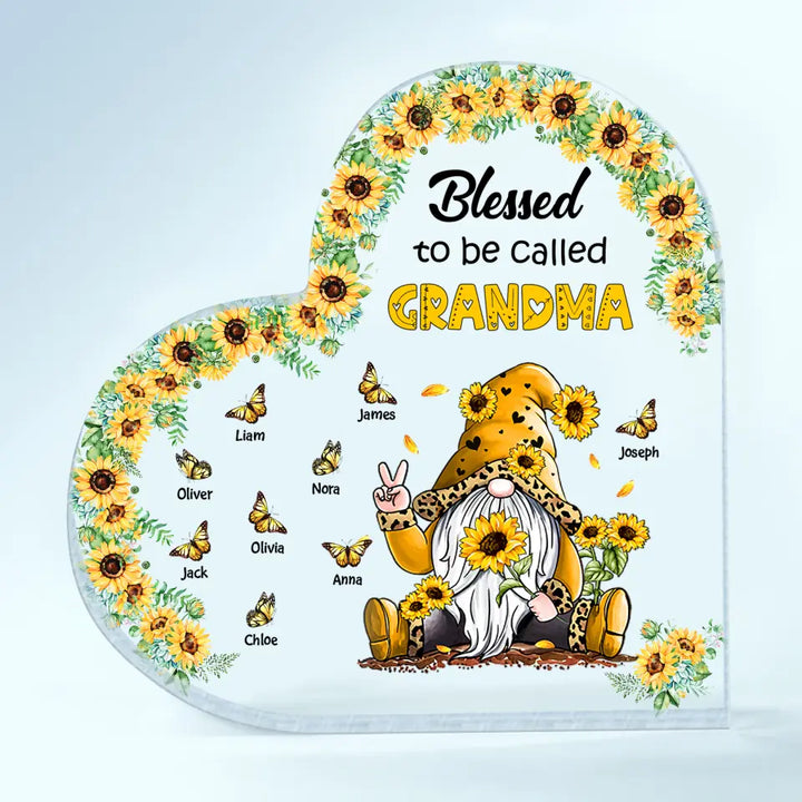 Personalized Heart-shaped Acrylic Plaque - Gift For Grandma - Being A Grandma Makes My Life Complete ARND037