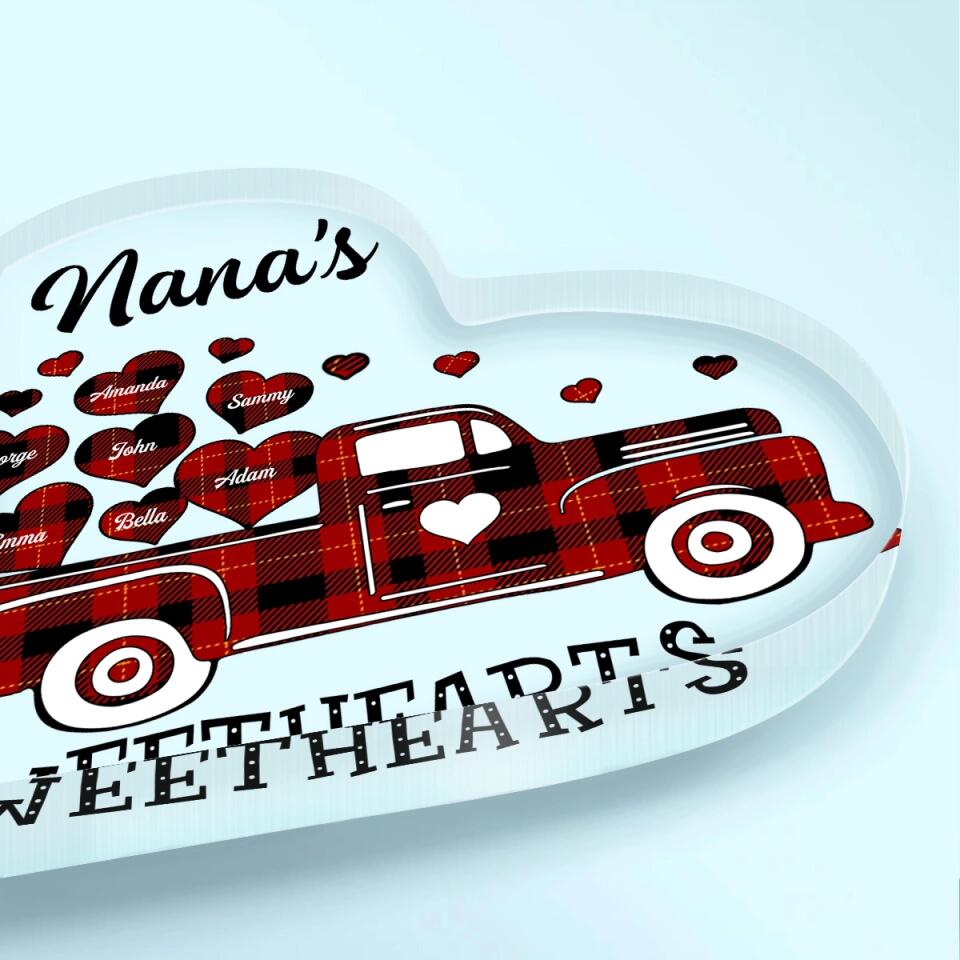 Personalized Heart-shaped Acrylic Plaque - Gift For Mom & Grandma - Nana's Sweethearts ARND018