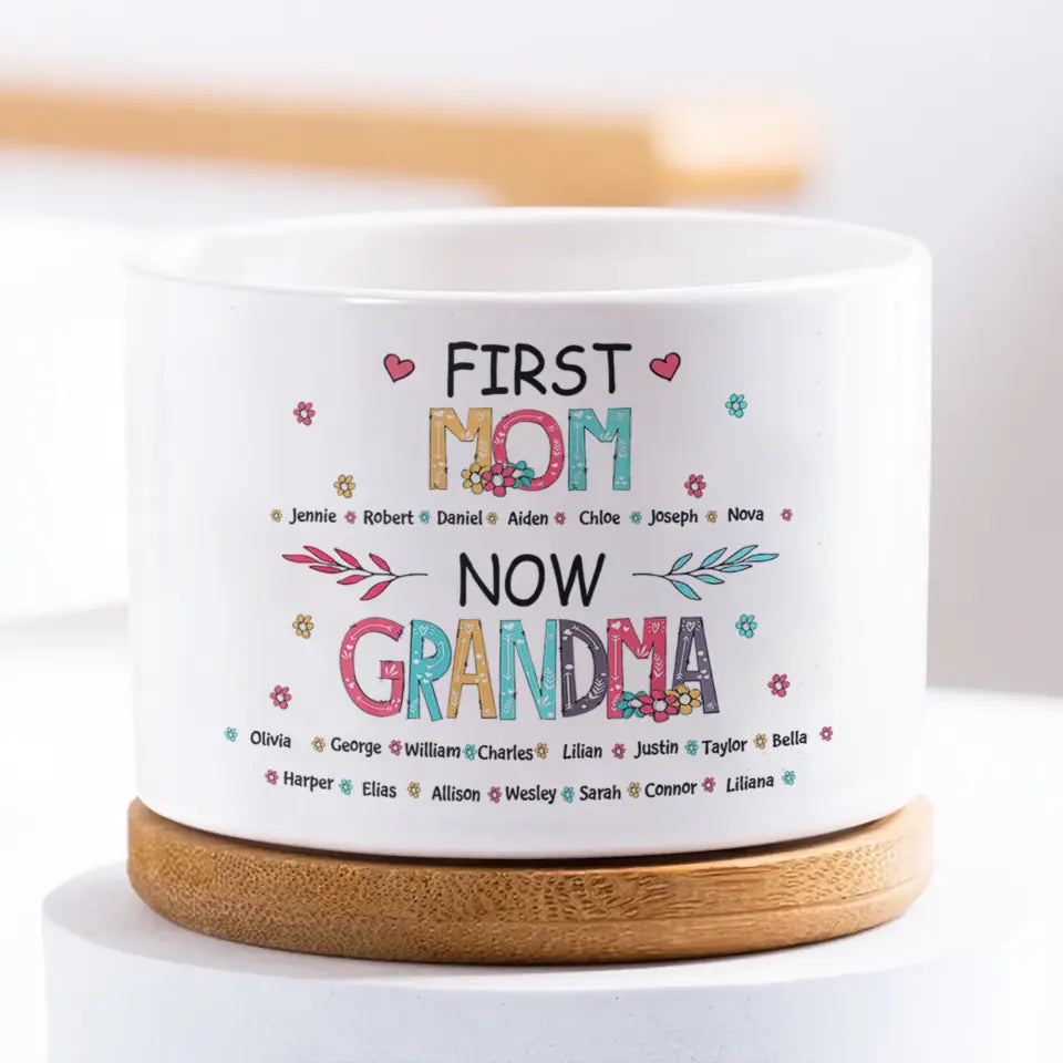 Personalized Plant Pot - Mother's Day, Birthday Gift For Mom, Grandma - Mom Grandma Heart ARND018