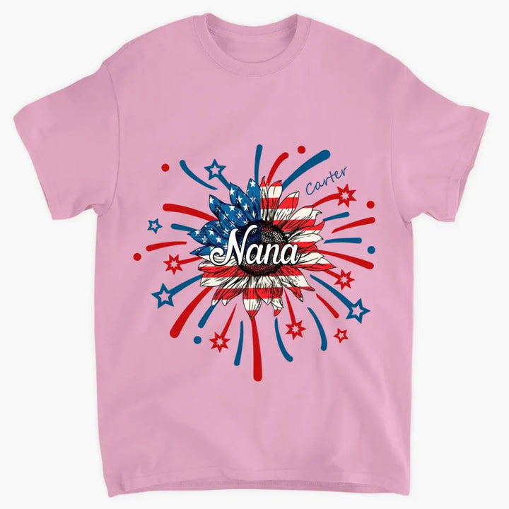 Personalized T-shirt - Mother's Day Gift For Mom - 4th Of July Grandma