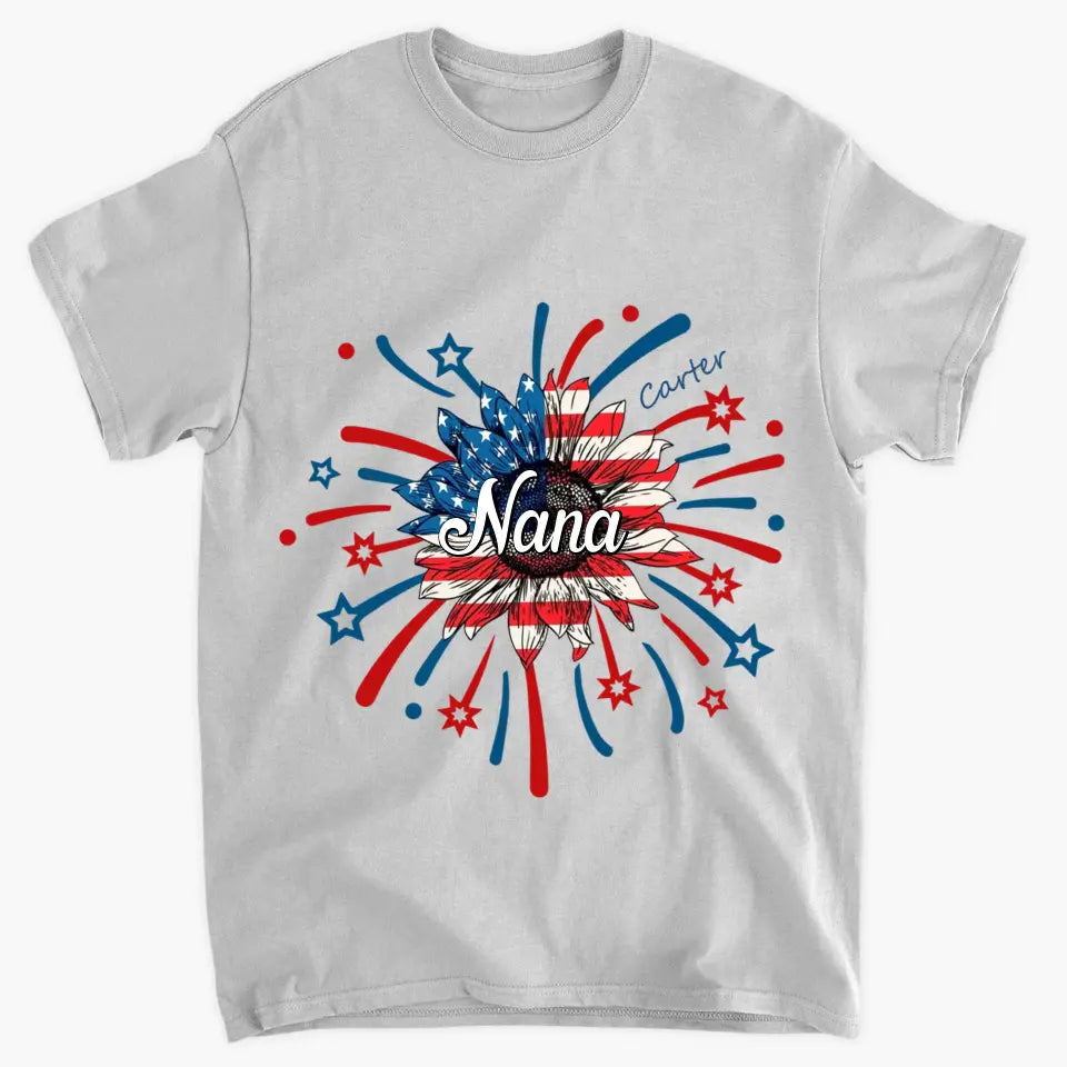 Personalized T-shirt - Mother's Day Gift For Mom - 4th Of July Grandma