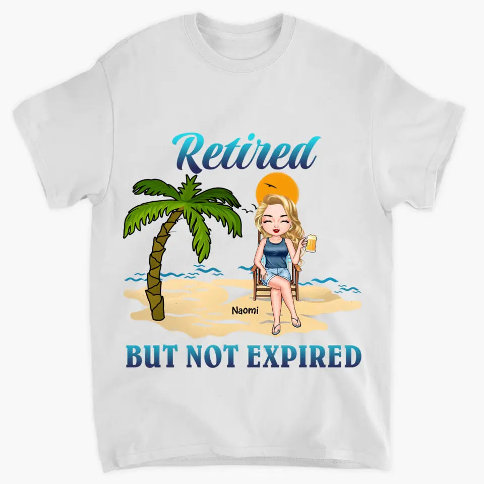 Personalized Custom T-shirt - Mother's Day Gift For Mom - Retired But Not Expired Grandma
