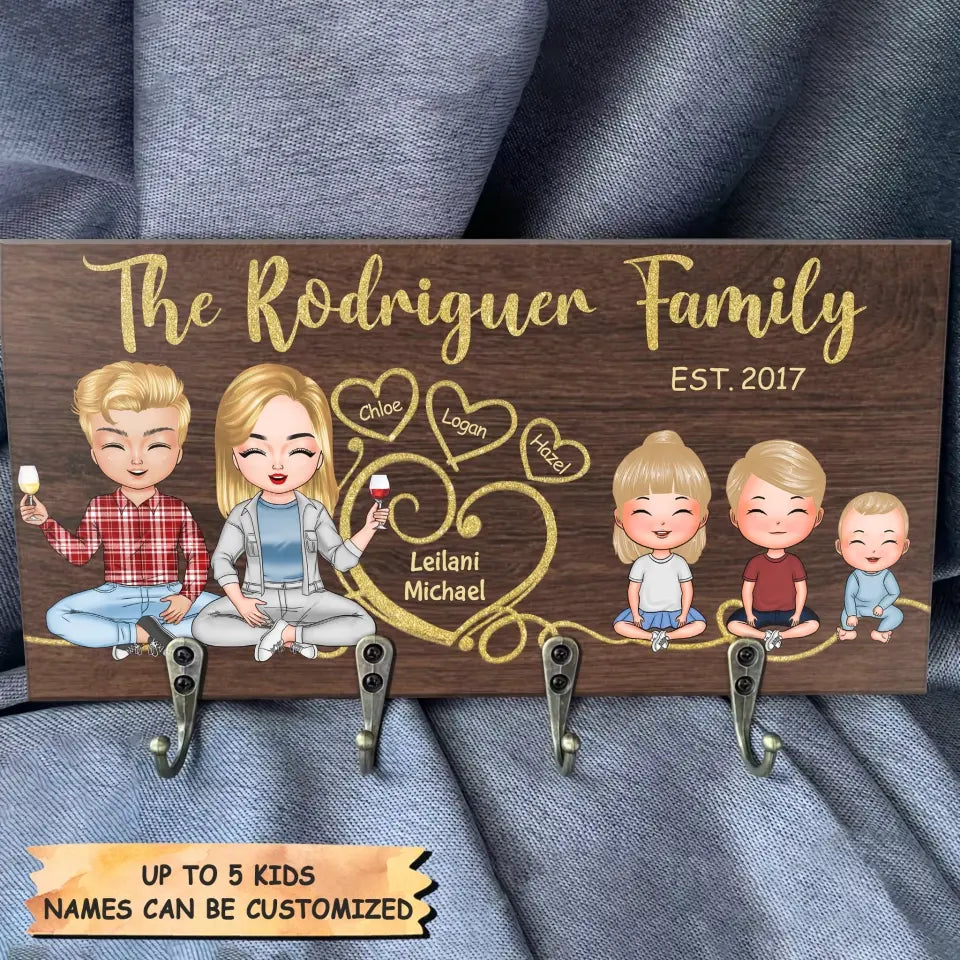 Personalized Custom Key Holder - Mother's Day, Father's Day Gift For Mom, Dad, Family Member - Family Wooden
