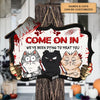 Come On In - Personalized Custom Door Sign - Halloween Gift For Cat Mom, Cat Dad, Cat Lover, Cat Parents