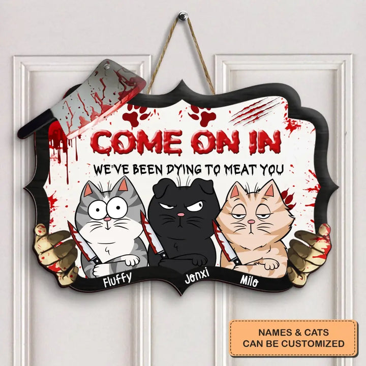 Come On In - Personalized Custom Door Sign - Halloween Gift For Cat Mom, Cat Dad, Cat Lover, Cat Parents